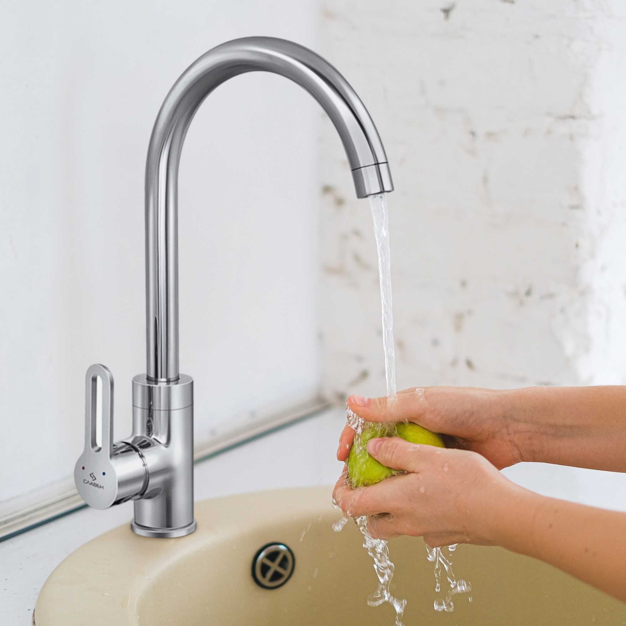 Смеситель для кухни СЛАВЕН Город СЛ-ОД-Т22 хром